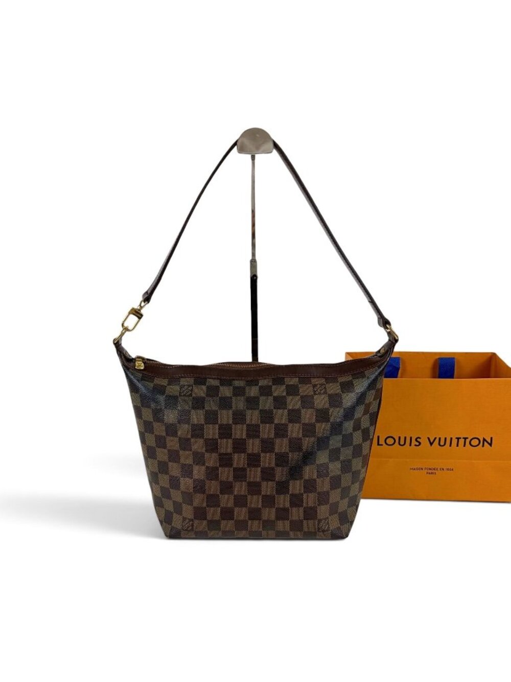Louis Vuitton Illovo MM Pouch Damier Leather Brown